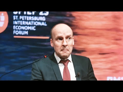 Путин на ПМЭФ: про Иран, Украину и "НОГИ русских солдат" 😄 [Пародия]