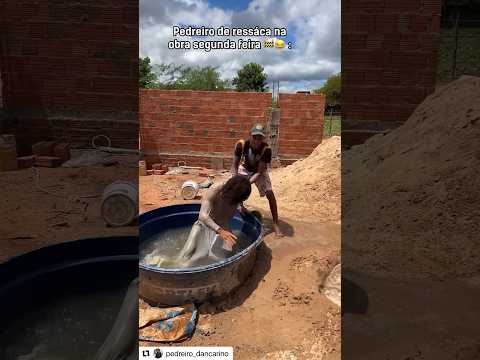Pedreiro na segunda-feira 🤣🤣 #humor @pedreirodançarino123