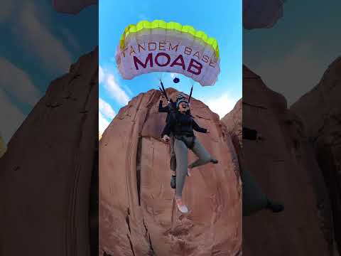 What does happiness sound like? "I can do anything!" #moab #youtubeshorts #skydive #basejump #travel