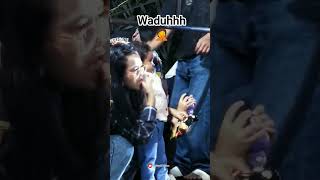 lhooo kok di maem Dewe Bun kepriwe wkwkwk #nontonjatilan #jaranan #turonggobekso #kemiri #jathilan