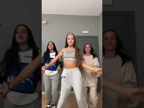 Lo bien que me lo pasé grabando con ellas 😂 #shorts #dancer #dance