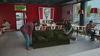 KFC | Nuevo Chollazo Pollipapas. Pollo y patatas todo junto en un cubo.
