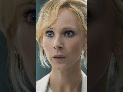 🧬😱She crushed the symbiote vial and ultimately chose to merge.#shorts #movie