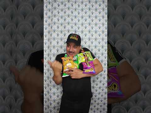 قطة | قطة تاكل شيبس | chips | قطة تاكل بطاطس | potatoes | قطة كيوت | cat | اجمل قطة | تربية القطط