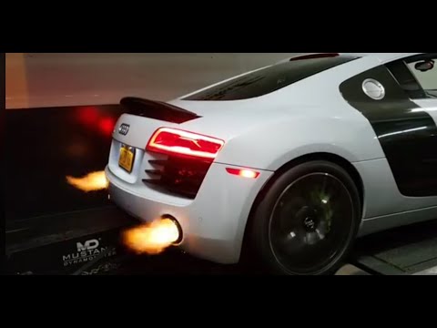 AUDI R8 V10 testing Larini Race System Exhaust (Very Loud!!)