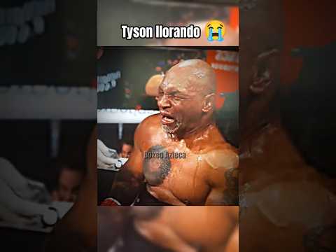 Mike Tyson LLORA EN SU ESQUINA