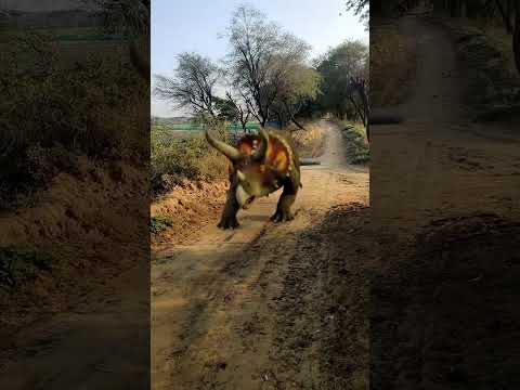 Anaconda Chasing Dinosaur Running 🦖🐍 #shorts #Snake