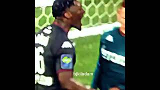 Yıldız geliyor 🔥🖤🤍🦅 #beşiktaş #kaleci #bjkliadam #viral #edit #keşfetteyiz