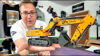 One of the SMALLEST Fully Functional RC Excavators you can Buy!