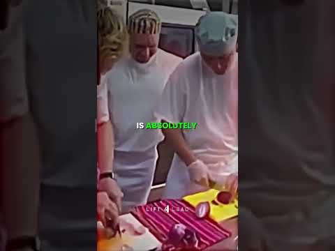 "Gordon Ramsay SHOCKED! π²π₯ #CookingStunner"