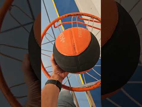 Sketch sur le Basket #humour #seconddegre #troll #prank #basketball