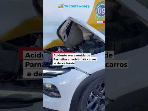 Acidente em avenida de Parnaíba envolve três carros e deixa ferido | #shorts