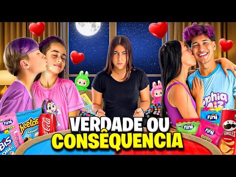 VERDADE OU CONSEQUÊNCIA COM A TURMA DA SOPHIA - ROLOU BEIJO E BRIGA