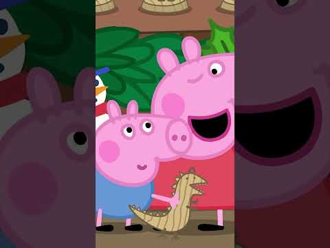 Peppa's Gift to George! 🎄 #shorts #peppapig