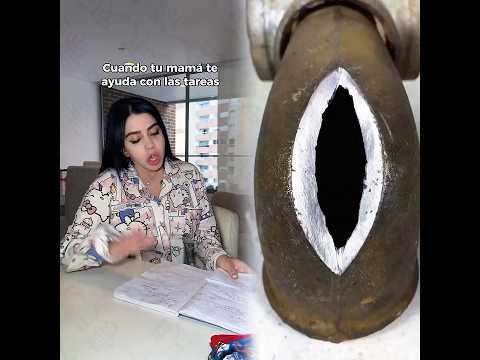 Cuando tu mamá te ayuda con la tarea#acting #funny #itzymidzy #capcut #pov