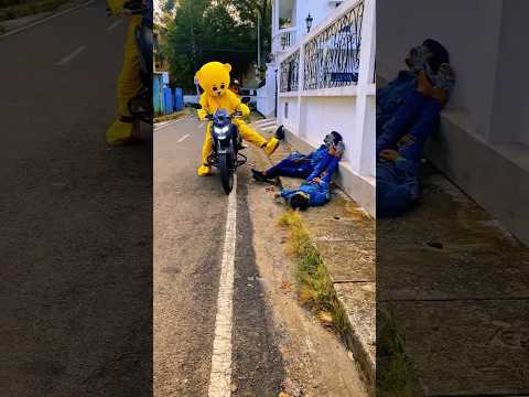 পুলিশকে অজ্ঞান করে মামলার থেকে বেঁচে গেল টেডিবিয়ার😆 #teddybear #carton #funny
