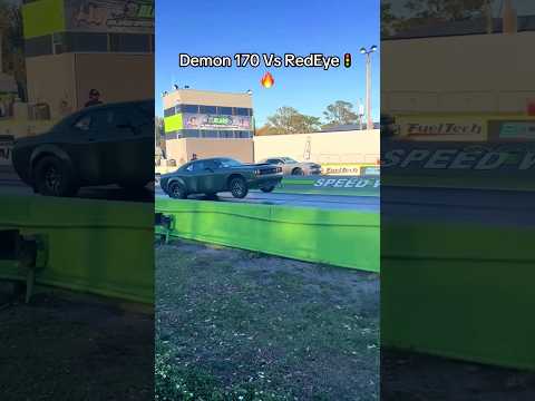 صراع الديناصورات 🦖🇺🇸.#تشالنجر #تشارجر #دوج #سباق #ضد #سيارات