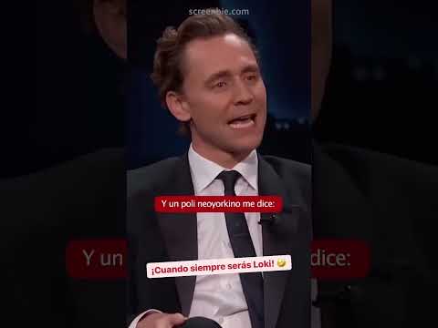 ¡Tom Hiddleston no puede escapar de Loki! 😱 #tomhiddleston #loki #marvel #entrevista