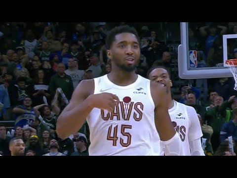 INSANE GAME WINNER! Milwaukee Bucks vs Cleveland Cavaliers Final Minutes ! 2024-25 NBA Season