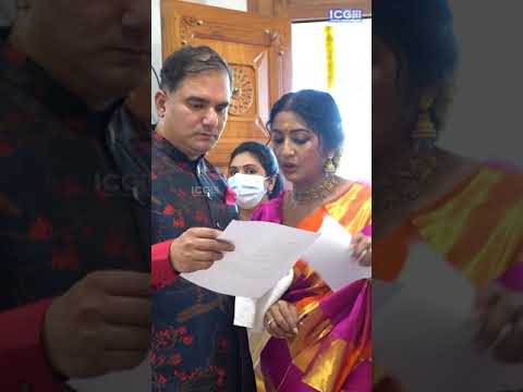 നവ്യയും ഭര്‍ത്താവും തമ്മിലുള്ള ബെല്‍റ്റ്‌ 🥰😂 | Navya Nair And Family |