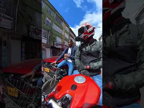 Alguna vez yo fui ese ciclista 🥹 #kikevelasquez777 #humor #bike #automobile #ducati #motorcycle