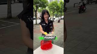 Attention a cette policière