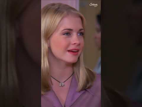 Libby knew how to overdraw her lips long before it was popular! Stream now on Paramount+ #shorts