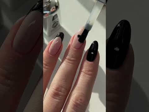 purrrrr 🖤💅🏻✨ #diynails #nails #nailtutorial #valentinesday