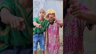 Mama Kaget Lihat Laba-Laba, Seram! 😱
