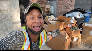 Dumpster Diving | RICH Family MOVE OUT & I hit the JACKPOT!!! 🫢🫢🫢