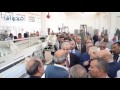 بالفيديو: وزيرا التجارة والتعاون الدولي يفتتحان  قسم النسيج بمصلحة الكفاية الانتاجية