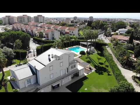 Villa in vendita di 600 mq a €1.980.000 (rif. 180/2022)