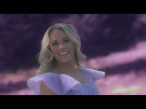 Avery Anna - la di da (Official Music Video)