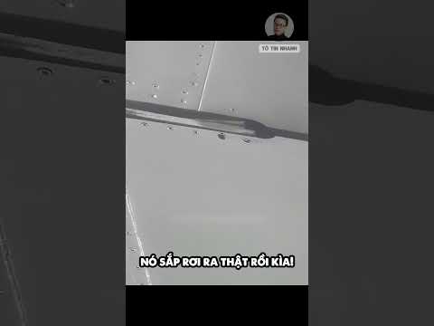 Đang bay ở độ cao 10.000m mà thấy cảnh này, liệu bạn có còn bình tĩnh nổi không? #shorts