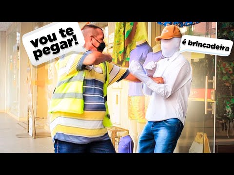 PEGADINHA DO MANEQUIM VIVO - ASSUSTANDO PESSOAS #25 | O FULEIRO NA WEB
