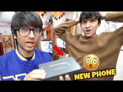 Finally Piyush Na New Phone 😱 || Sourav Joshi vlogs