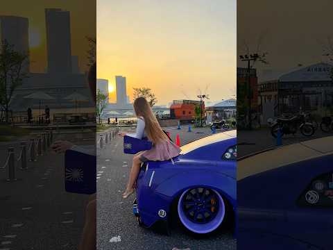 Sunset with Nissan GTR