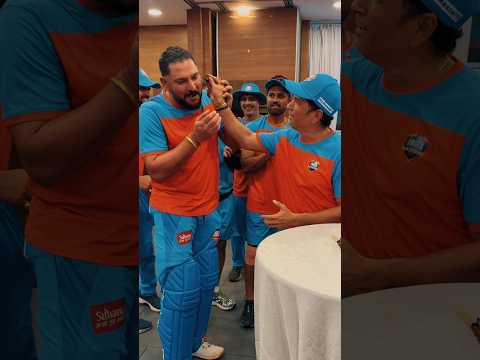 Sachin Tendulkar given surprise by Team mates| Yuvraj Singh| 15 years of 200* vs SA | IML