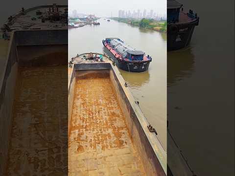Just Missed DEADLY River Barge Collision 💥🛥️#shorts