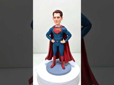 🦸‍♂️💙 Papá y la Estatua de Superman de Arcilla Azul !!#shorts
