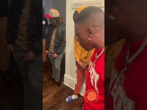 Live stack off at Boosie house with @mrbsas5525 #dog (Doghouse Pawdcast)