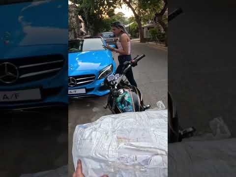 Mercedes Vali Girl ne bulai Rapido Poter ke liye😱