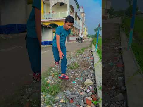 Ye Kya Lane Wala Hai 😳😜 #shorts #funny #trending #ytshorts #uttarakhandifunnycouple