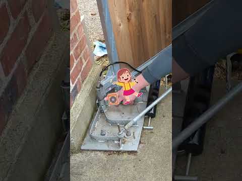 This hinge STUMPED them all! Check this before you wreck this!