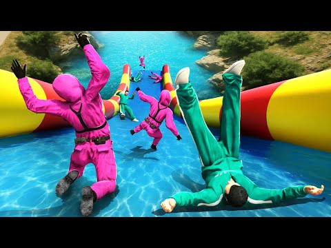 GTA 5 Squid Game Team Epic Water Slide Jumps and Fails!