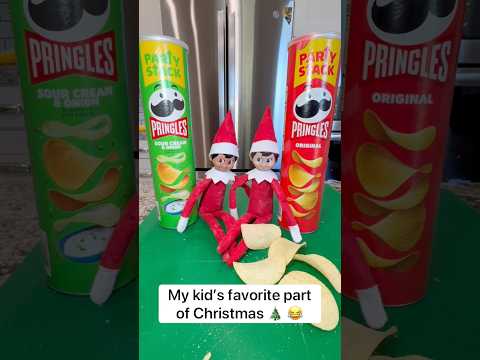 Funny Elf on the shelf idea #elfontheshelf #elfontheshelfideas #christmas