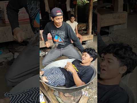 TEMPAT MASAK GEDE BISA MASUK ORANG. #lucu #comedy