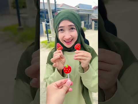 KUMPULAN VIDEO KOMEDI NGAKAK @SitihodijahTV | MAIN HUJAN PAKAI PAYUNG