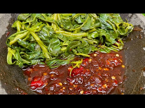 Jangan cuma ditumis! Kangkung dimasak begini enak banget loh