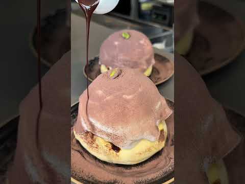 Fluffy Dubai chocolate pancakes🍫